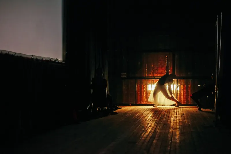 Always Ready, Rarely Seen: The Hidden Discipline of the Understudy in American Dance Theater